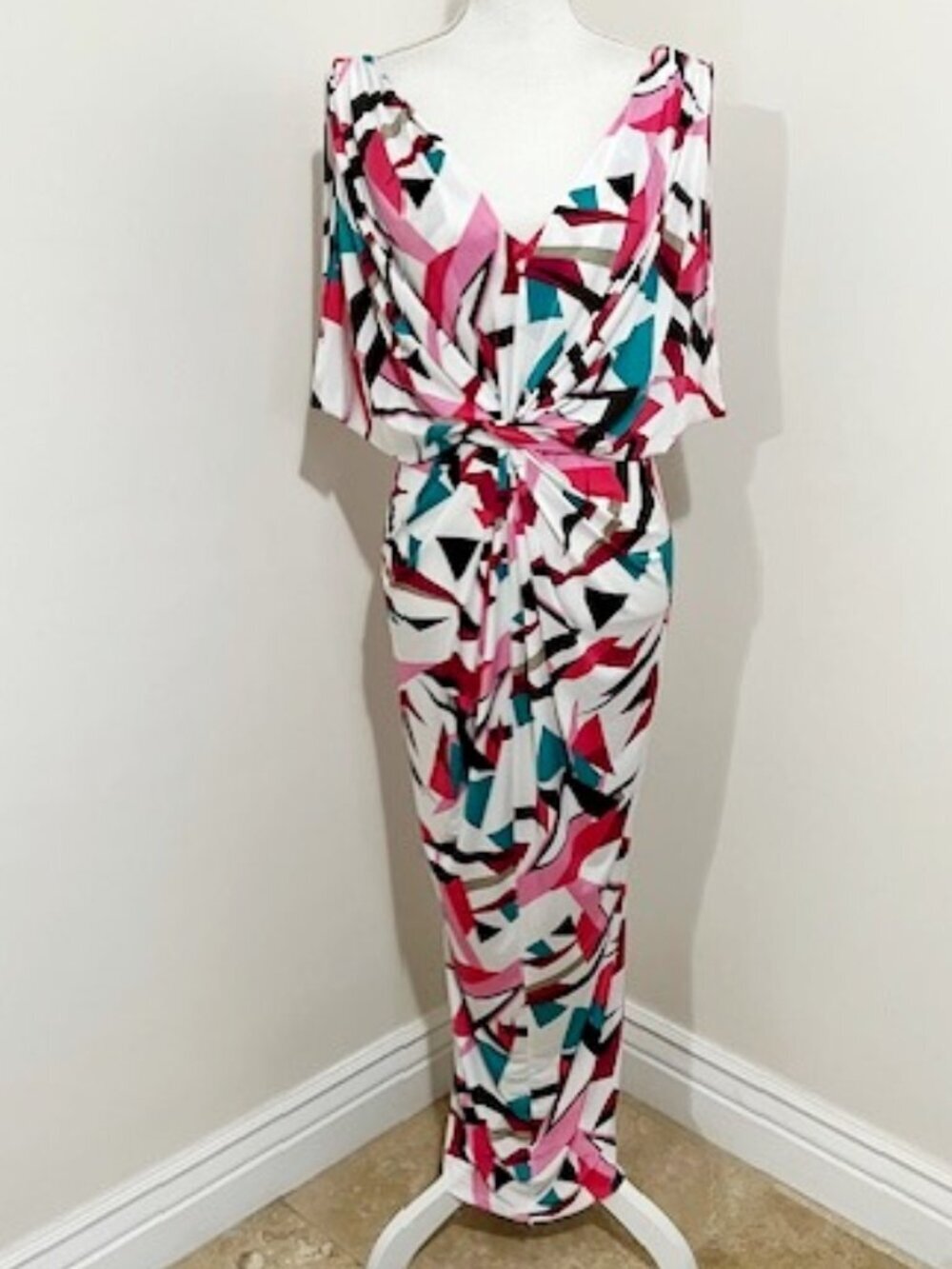 T-Bags Los Angeles V-Neck Cold Shoulder Tie Front Maxi Dress Size S